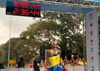Atleta venezolana Magaly García, ganadora de CAF 2025, pide apoyar a nuevas generaciones