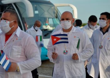 Gobierno repudia que Marco Rubio llamara "práctica atroz" a las misiones médicas de Cuba