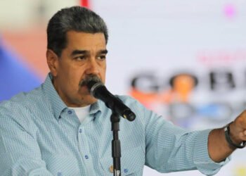 Maduro exige a Irfaan Ali sentarse "cara a cara" y dejar de "provocar" a Venezuela