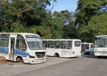 Sindicalista denuncia que las unidades de transporte de la UDO se convirtieron en un "cementerio de chatarras"