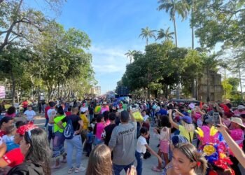 Barcelona celebró el fin del Carnaval con el "Entierro de la Sardina" (+Video)