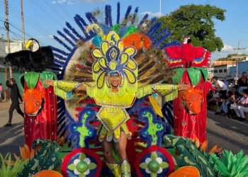 Alcalde de Guanipa aseguró que más de 20 mil asistieron el lunes a las comparsas