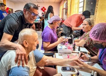 Gobernación de Sucre atendió a los abuelos del asilo San Vicente de Paúl