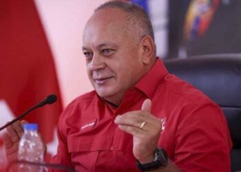 El chavismo anuncia al militar Neil Villamizar como candidato a gobernador del Esequibo