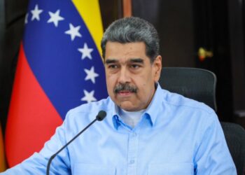 Maduro dice que un avión viajará a México para "rescatar" a 300 migrantes venezolanos