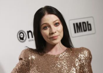 La actriz de 'Gossip Girl' Michelle Trachtenberg murió por complicaciones de la diabetes