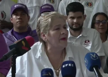 Una alianza antichavista propone crear leyes para fortalecer los salarios en Venezuela