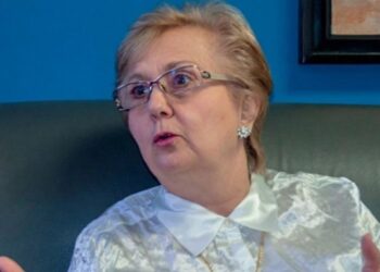 Blanca Rosa Mármol de León: “González Urrutia incurrió en abandono del cargo”