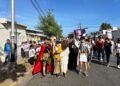 Parroquia San Vicente de Paúl dramatizó el camino de Jesús a la cruz