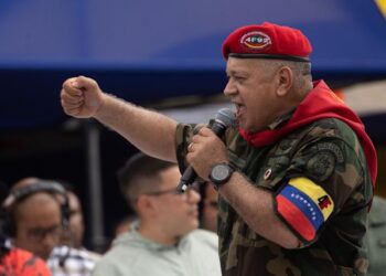 El chavismo apuesta a figuras de trayectoria para las elecciones legislativas de mayo