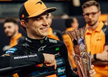 Piastri, nuevo líder del Mundial tras ganar en Arabia Saudí por delante de Verstappen