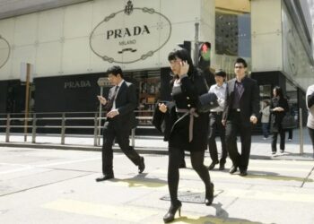 Grupo Prada anuncia la adquisición de Versace por 1.250 millones de euros