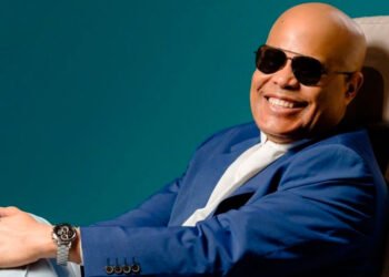 Productor artístico Evelio Herrera: Rescatan con vida a Rubby Pérez tras colapso de techo en discoteca dominicana