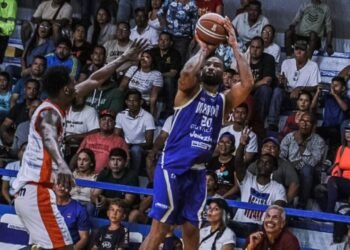 Marinos recibe a Brillantes en el arranque de la postemporada