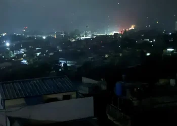 Pakistán denuncia la muerte de dos personas en el ataque de la India
