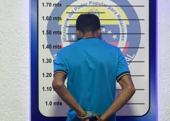 Poliurbaneja capturó a un hombre que supuestamente agredió y robó a una mujer en Lechería