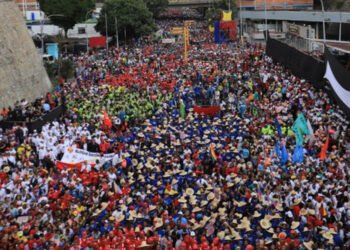 Chavismo marchará en Caracas para celebrar el "rescate" de niña que estaba en EE.UU.