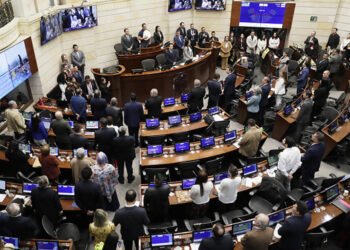 El Senado colombiano deniega la consulta popular del Gobierno de Petro