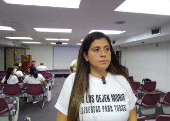 Activista venezolana denuncia falta de respuesta a pedido de fe de vida de hermano preso