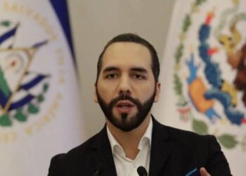 Grupo expresa su preocupación por "la escalada autoritaria" de Bukele en El Salvador