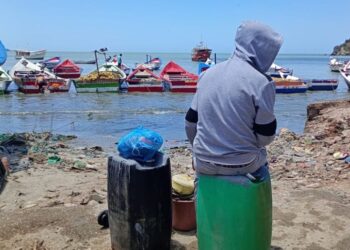 Detienen en Guaca a cinco personas ligadas a presunto tráfico y comercio ilegal de combustible