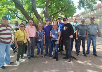 Jubilados y pensionados se concentraron en Barcelona para atender llamado nacional por un mejor salario (+Video)
