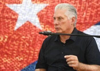 Cuba dice que recibe crudo venezolano con una "fórmula" que esquiva las sanciones de EEUU