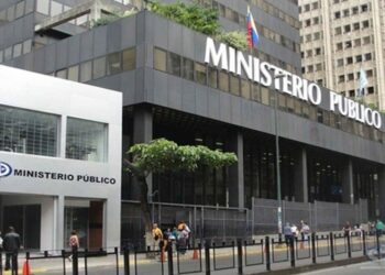 La Fiscalía de Venezuela acusa a un colombiano y a su hijo de supuesto tráfico de cocaína