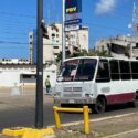 Usuarios denuncian que algunos transportistas están cobrando Bs 30