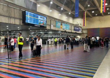 Venezuela reanudó los vuelos con República Dominicana tras casi once meses suspendidos