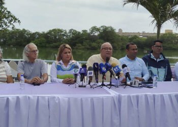 Presentan al equipo que acompañará a la candidata a la Alcaldía de Urbaneja por el Psuv