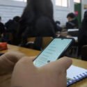 Nueva York se prepara para prohibir los celulares en las escuelas