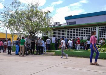41 comunas del municipio Simón Bolívar se preparan para la primera Consulta Popular de la Juventud