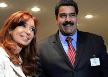 Maduro: el nombre de Cristina Fernández "quedará grabado" en la historia argentina