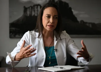 María Corina Machado condena atentado contra aspirante presidencial de Colombia en Bogotá