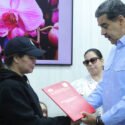 Maduro otorgó la nacionalidad venezolana al merenguero fallecido Rubby Pérez