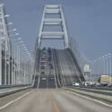 Ucrania asegura haber dañado los cimientos del puente de Crimea en una operación especial