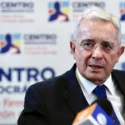 La Fiscalía colombiana pide a una jueza que condene al expresidente Uribe por fraude procesal y soborno
