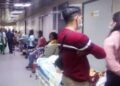 Denuncian que la emergencia del Razetti está colapsada de pacientes por avería en dos ascensores (+Fotos)