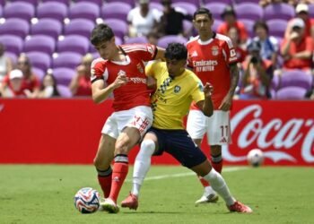 SL Benfica goleó al Auckland City FC en un tope del Grupo C