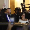 El presidente de El Salvador, Nayib Bukele, asegura que le tiene sin cuidado que le llamen dictador