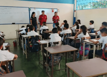 Gobierno realiza talleres preventivos para menores de edad sobre videojuegos "bélicos"