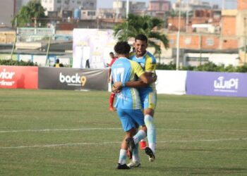 Dynamo ganó y regresó a la cima de su grupo en la Liga Futve 2