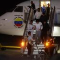 Llega a Venezuela un avión con 206 migrantes deportados desde Estados Unidos
