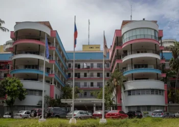 Gobierno instala cámaras en hospitales para combatir presunto sabotaje