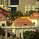 Venezuela emite una "alerta máxima de viaje" a nacionales que vivan o planeen ir a EE.UU.