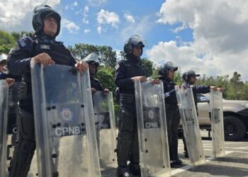 La Policía de Venezuela detiene a dos hombres que transportaban 39 kilos de marihuana