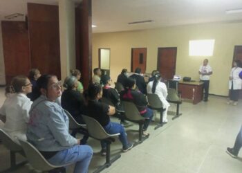 Realizaron taller sobre el síndrome coronario agudo en el hospital de Cantaura