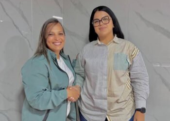 Candidata a concejal en Urbaneja deja a Ferreira para respaldar a Katiuska Homsi