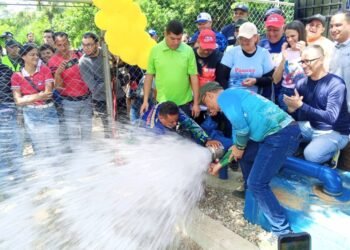 Inauguraron pozo de aguas profundas en la población de Río Caribe